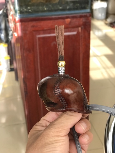 Mũ trùm chim  da bò nhuộm màu cao cấp cho tất cả dòng chim kích thước trung bình trở xuống.