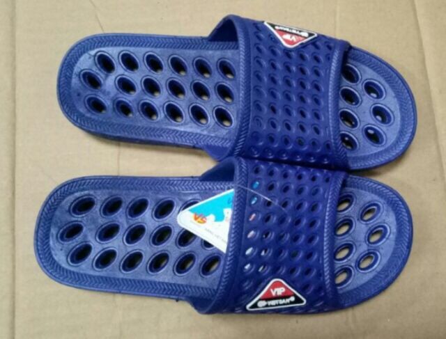 Dép lỗ nhà tắm