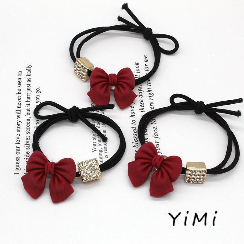 Dây Cột Tóc Cao Su Co Giãn Đính Đá Hình Vuông Màu Đỏ Thời Trang Cho Bé