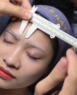 Thước kẹp, thước mỏ vịt đo lông mày phun xăm