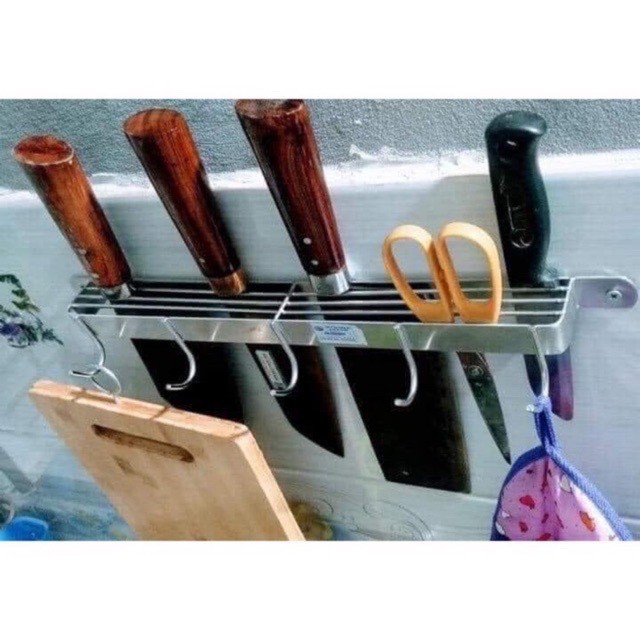 Giá treo dao, thớt, móc cài dao thớt treo tường inox dài 40cm kèm 5 móc và 3 hàng cài dao