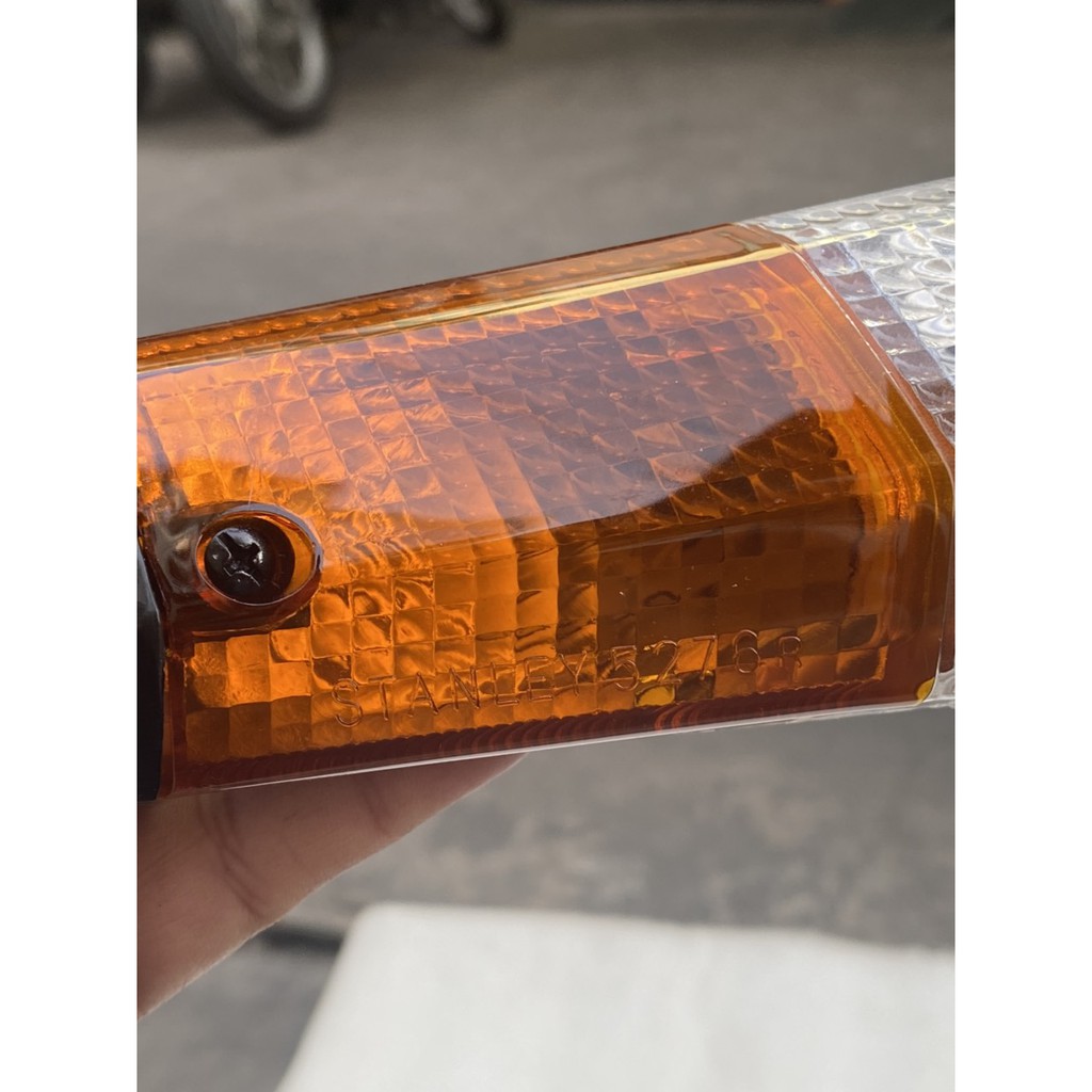 XI NHAN TRƯỚC XE DREAM