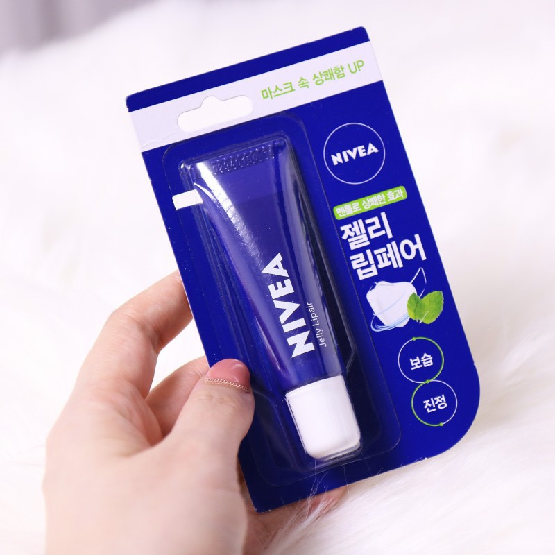 [NIVEA] Dưỡng ẩm môi NIVEA JELLY LIPAIR hương bạc hà giúp hơi thở thơm tho, sảng khoái hơn kể khi dùng khẩu trang