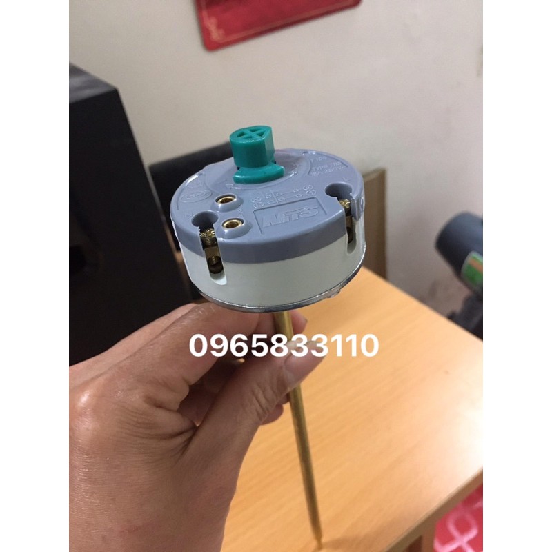 Role bình nóng lạnh ariston cọc dài 20cm
