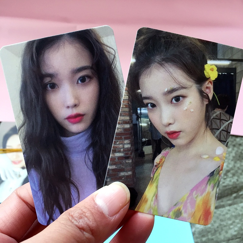 Bộ 5 Thẻ Hình Ca Sĩ IU Xinh Xắn 2022