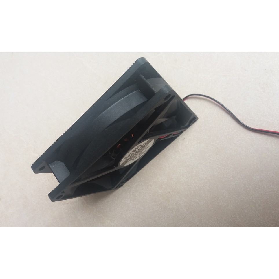 Quạt tản nhiệt 12V 9x9cm
