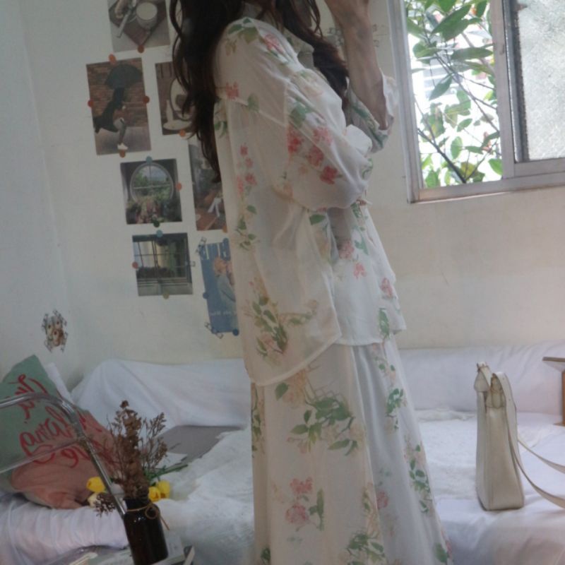 Set áo sơ mi hoa nhí và chân váy xoè dài ulzzang order