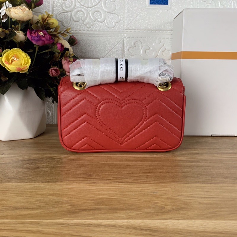 Túi xách Gucci Marmont size 22cm màu đỏ (có sẵn)