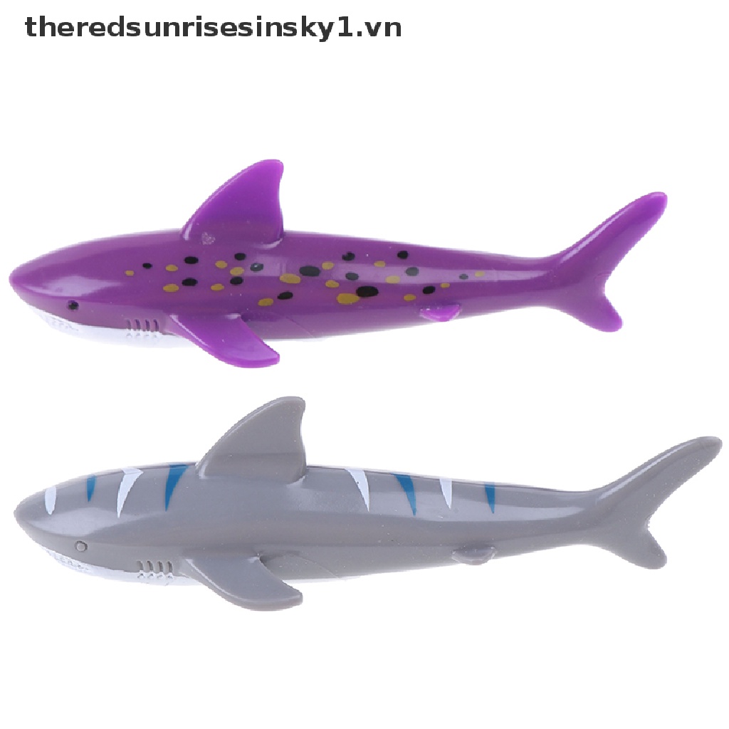 Đồ chơi cá mập bơi dưới nước thích thú cho trẻ em