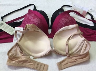 Áo Triumph Sexy Cushion WHU DV