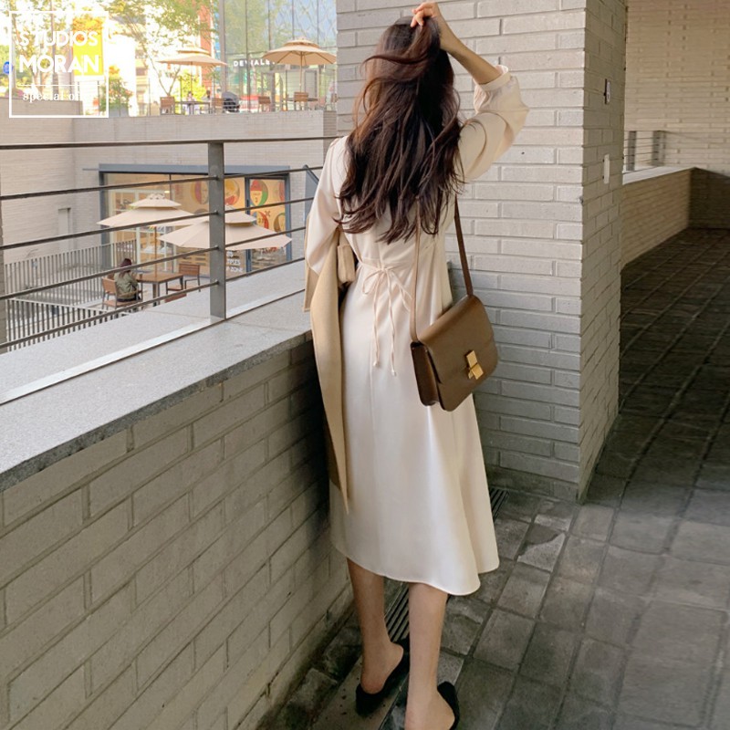 Váy dài tay mua thu MORAN cổ V vắt chéo xòe dài đơn giản thanh lịch sang trọng Korea