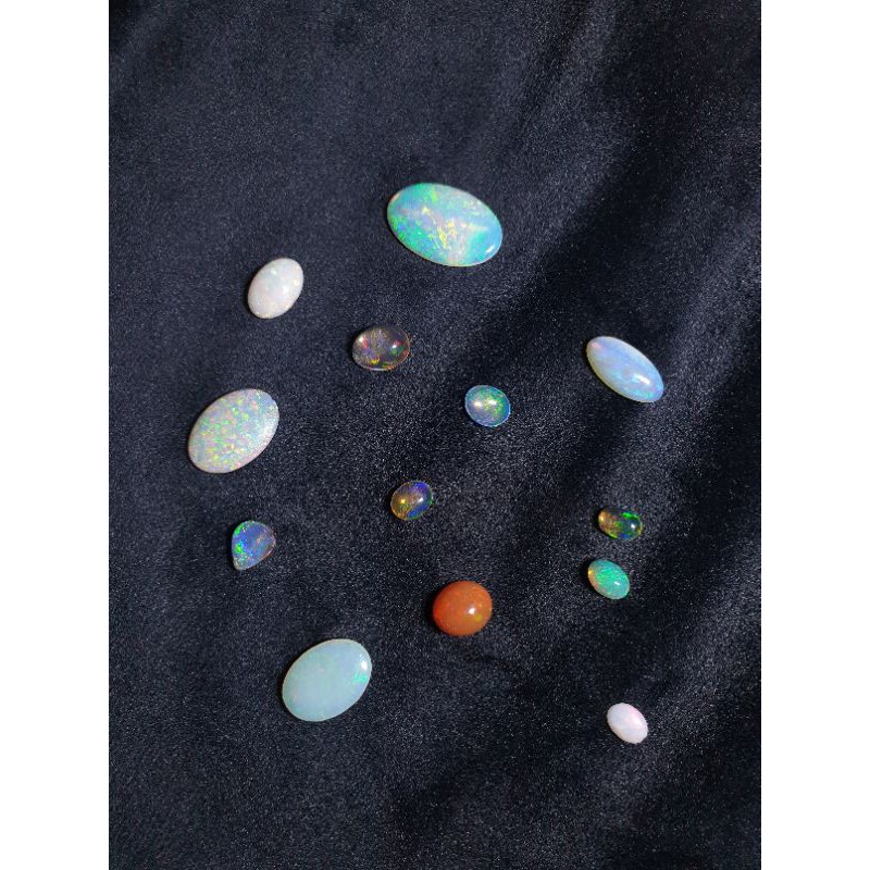 Opal -Đá Mặt Trăng