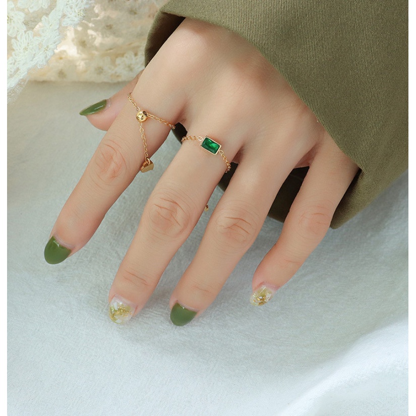 Nhẫn Titan Ko Han Rỉ Kiểu Dây Rút Đính Đá Nhân Tạo TT 4037