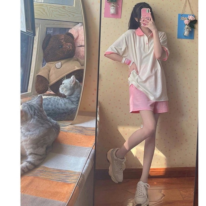 Set Áo Thun Ngắn Tay Cổ Tròn + Quần Short Ống Rộng Thời Trang Nữ