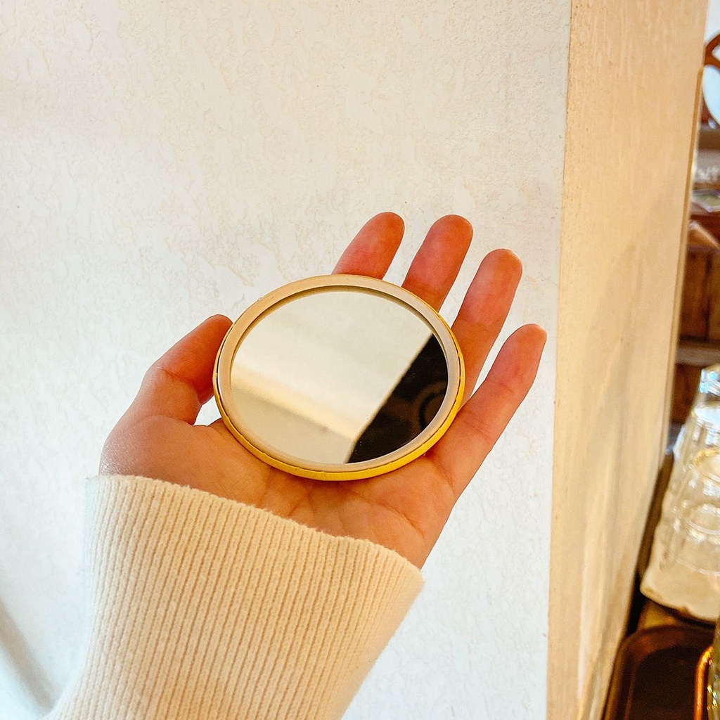 [Hàng mới về] Gương trang điểm mini hình tròn nhỏ nhắn bền chắc tiện lợi khi đi du lịch họa tiết hoạt hình cho bé gái
