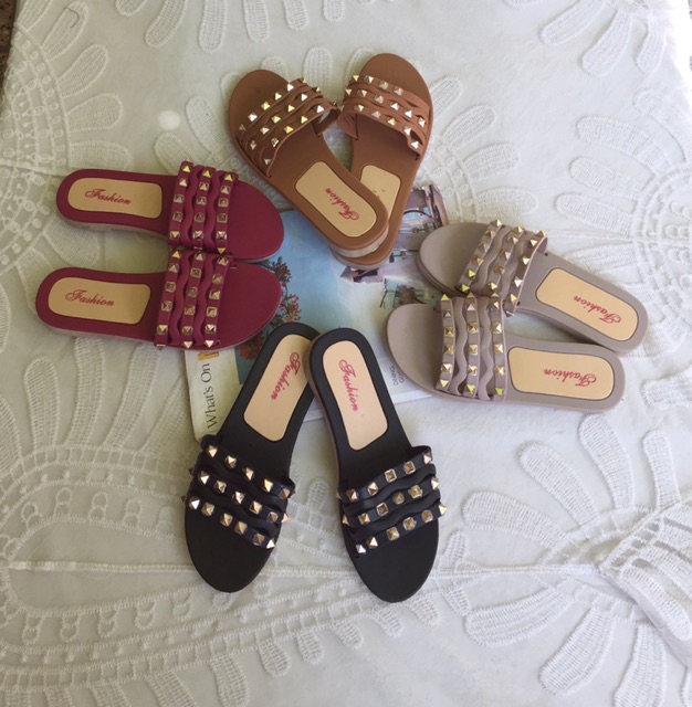 Dép Nữ PVC Quai Ngang Đính Đá 3 Hàng Thời Trang Size 36-40 - Hàng Nhập Quảng Châu - Lucky Girl shop