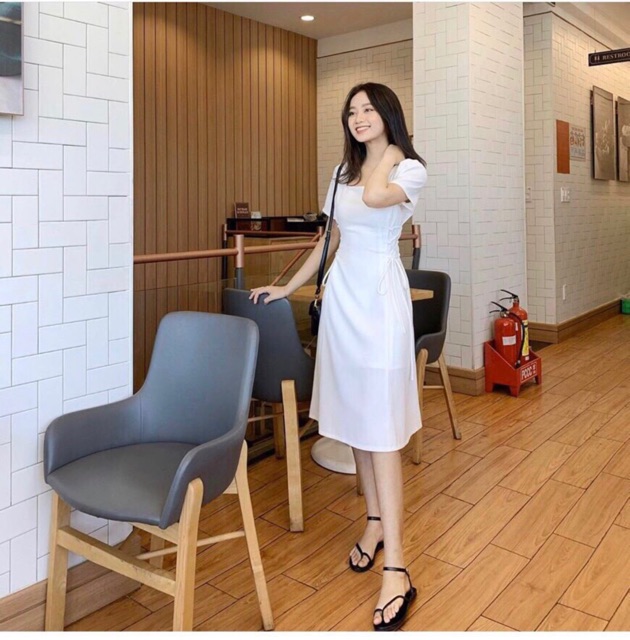 ĐẦM XOÈ ĐAN EO CỔ VUÔNG TAY NGẮN | BigBuy360 - bigbuy360.vn