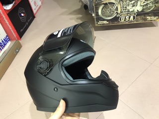 Mũ bảo hiểm M136
