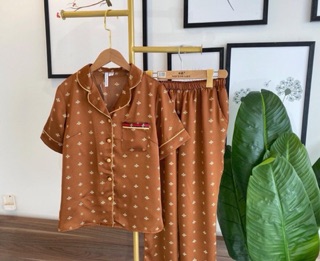 Pijama lụa