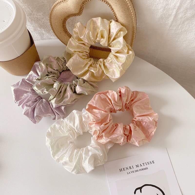 ✨Chun buộc tóc Scrunchie ánh bạc