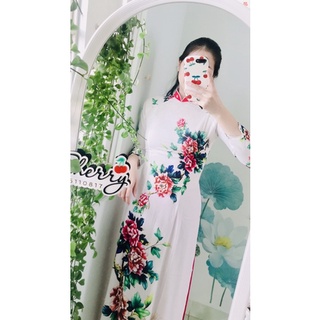 Áo dài lụa mềm mịn