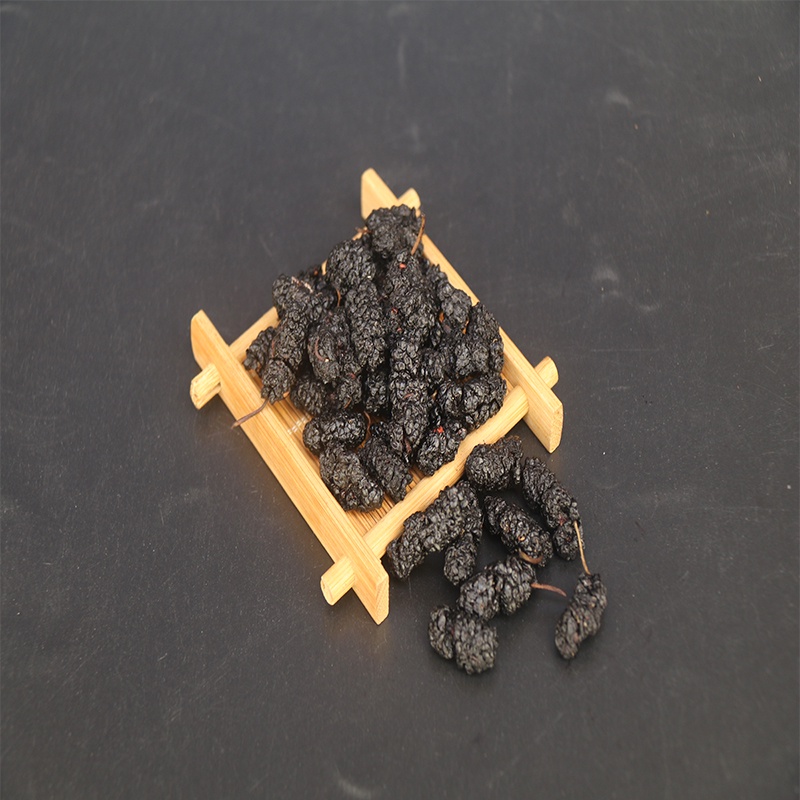 Dâu Tằm sấy khô ráo nguyên vị, Hỗ trợ tiêu hóa, Giảm cân và Làm chậm quá trình lão hóa da [Cao Cấp] 300 gram