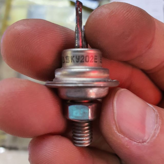 THYRISTOR KY202 nắn dòng Nga