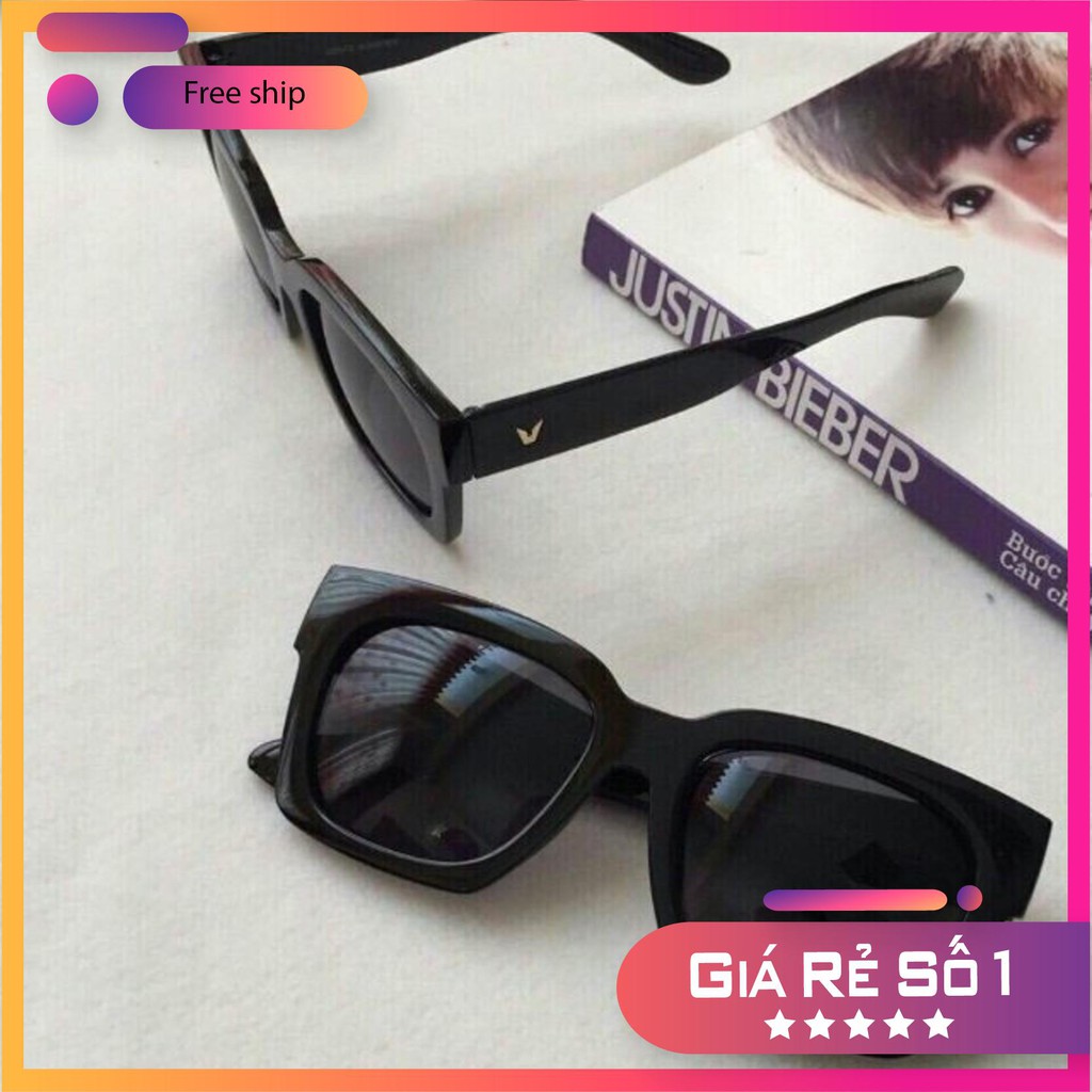 [siêu rẻ] Kính mát đen chữ V gọng lớn | BigBuy360 - bigbuy360.vn