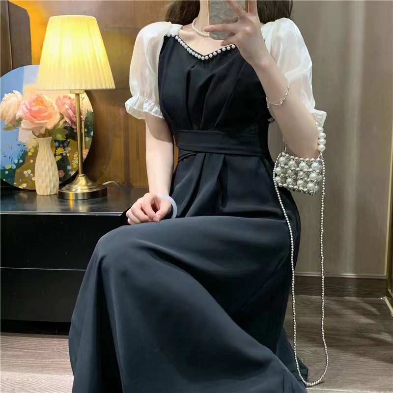 Đầm Midi Chiffon Dáng Chữ A Cổ Vuông Tay Phồng Đính Hạt Kiểu Vintage Dễ Thương