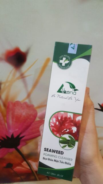 Bọt rửa mặt tảo biển