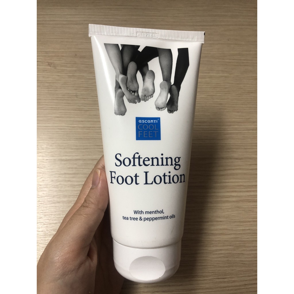Kem dưỡng da chân khô nứt nẻ Escenti Softening Foot Lotion nhập khẩu từ Anh Quốc | BigBuy360 - bigbuy360.vn