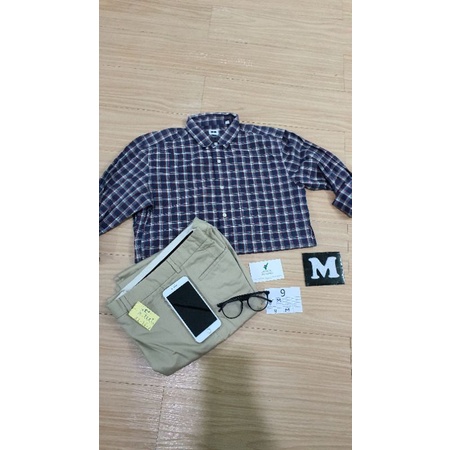 TẾT! SƠ MI HIỆU UNI L Ô SỌC XANH ĐỎ SIZE M NEW 90%