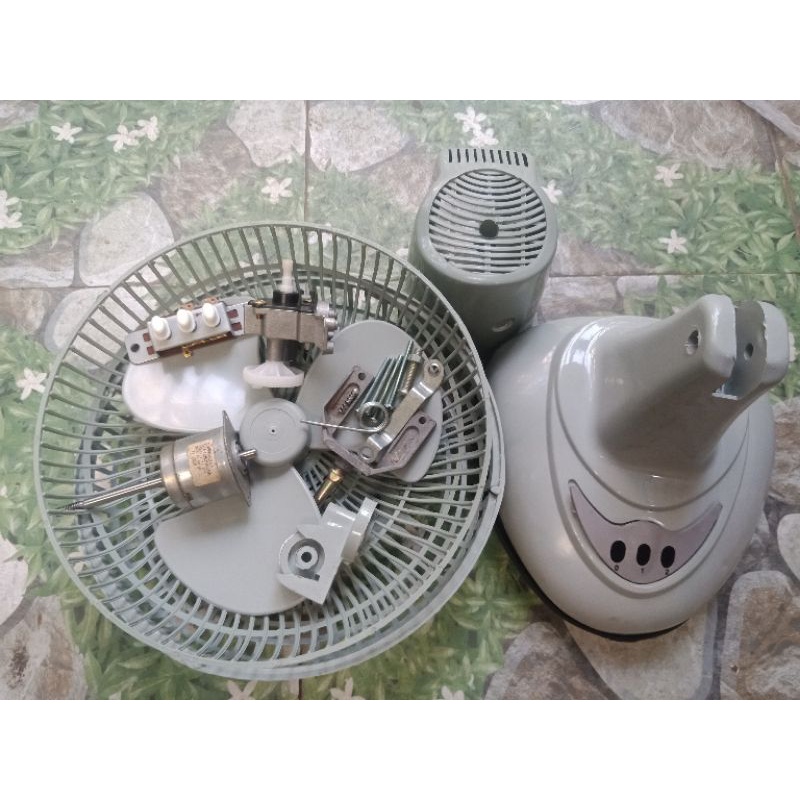 combo chế quạt bàn b2 sử dụng điện bình acquy (motor không chổi than)