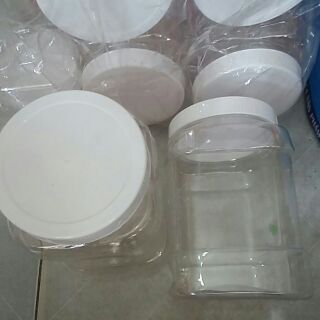 Hủ nhựa 1 kg 4 mã số 017