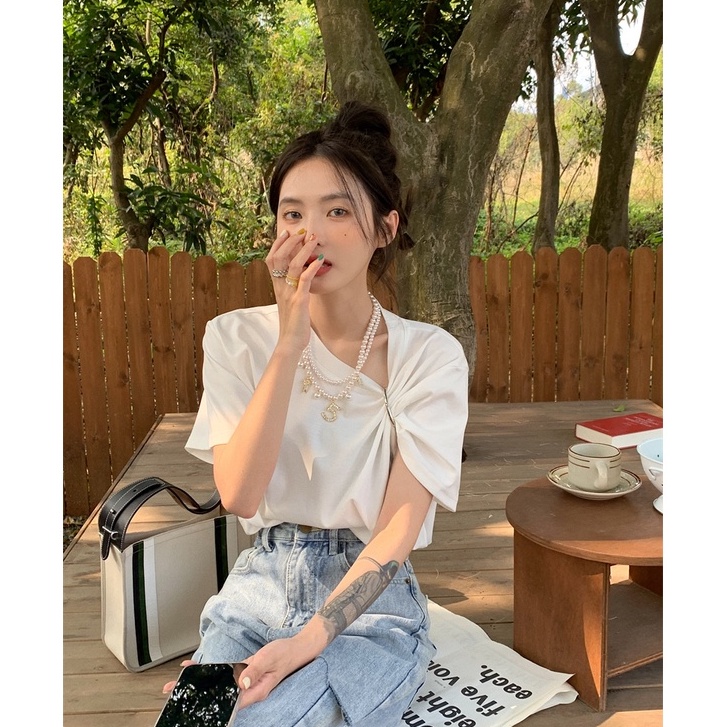 QADCOL Áo Thun Dáng Rộng In Chữ Phối Khóa Kim Loại Thời Trang Cho Nữ