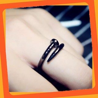 Nhẫn Độc Đáo Nam Nữ- Nổi Loạn