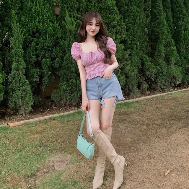 Áo crotop sọc tay phồng ulzzang