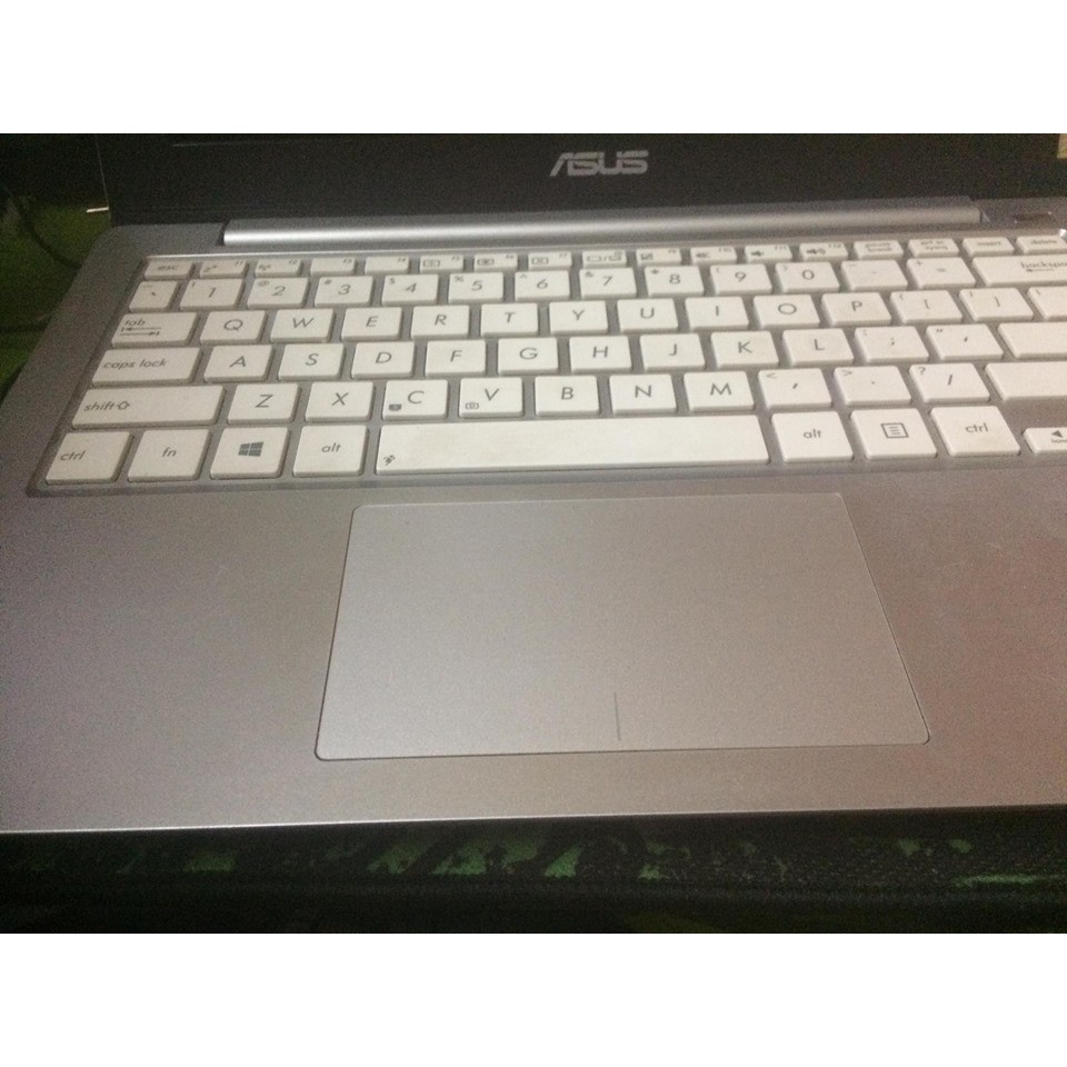 Laptop văn phòng ASUS X201EP