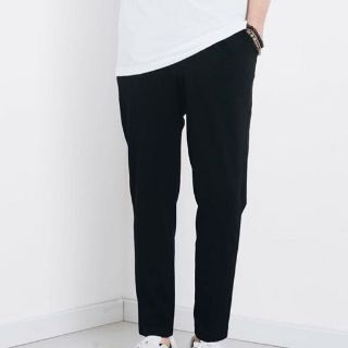 QUẦN KAKI ĐEN - BASIC PANTS IN BLACK UNISEX