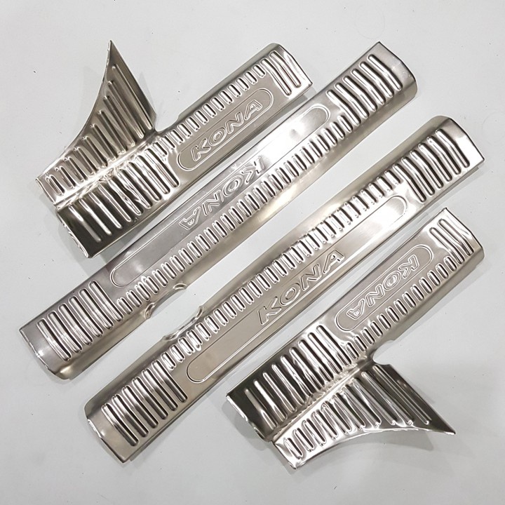 Ốp Bậc Cửa Xe Hyundai Kona 2018 2019 2020 2021 mẫu Inox