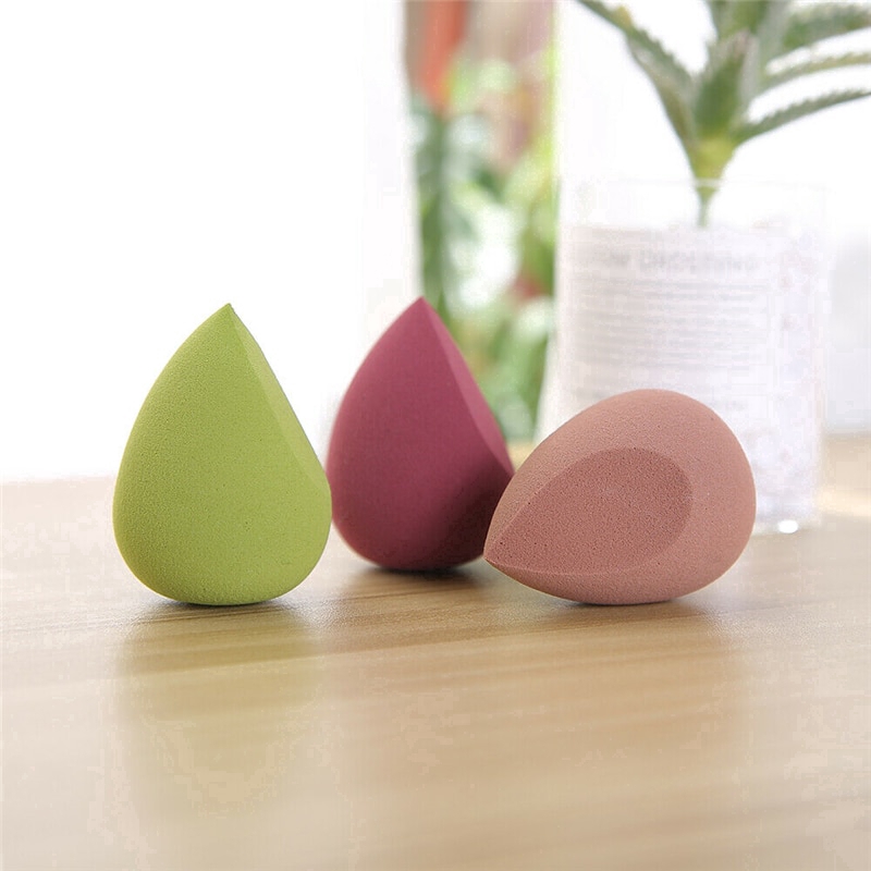 Mút trang điểm bằng xốp cắt xiên ôliu đánh nền dạng lỏng BB