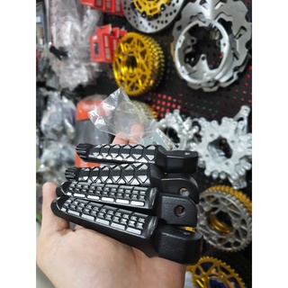 Gác chân nhôm đen yamaha