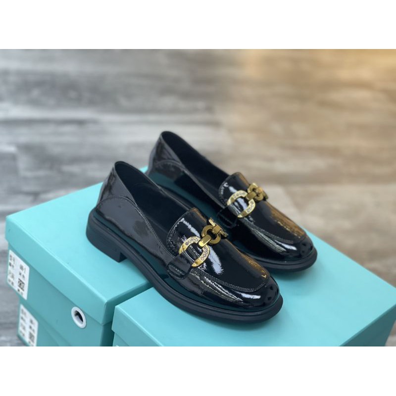 giày lười loafer nữ da thật mũi tròn đế 4cm quai xích ecco