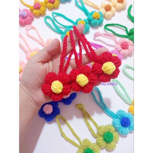 Dây hoa móc khóa treo túi xách bằng len