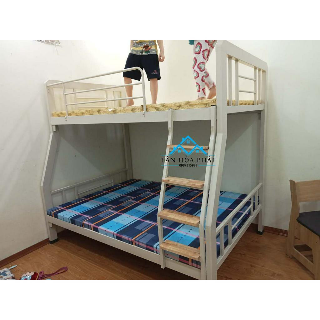 Giường sắt 2 tầng hộp sắt 4x8 trên 1m4 dưới 1m6 Tân Hòa Phát