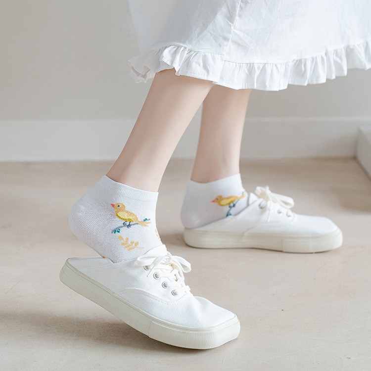 Tất nữ cute cổ ngắn màu vàng xinh xắn phong cách Nhật Bản - T021