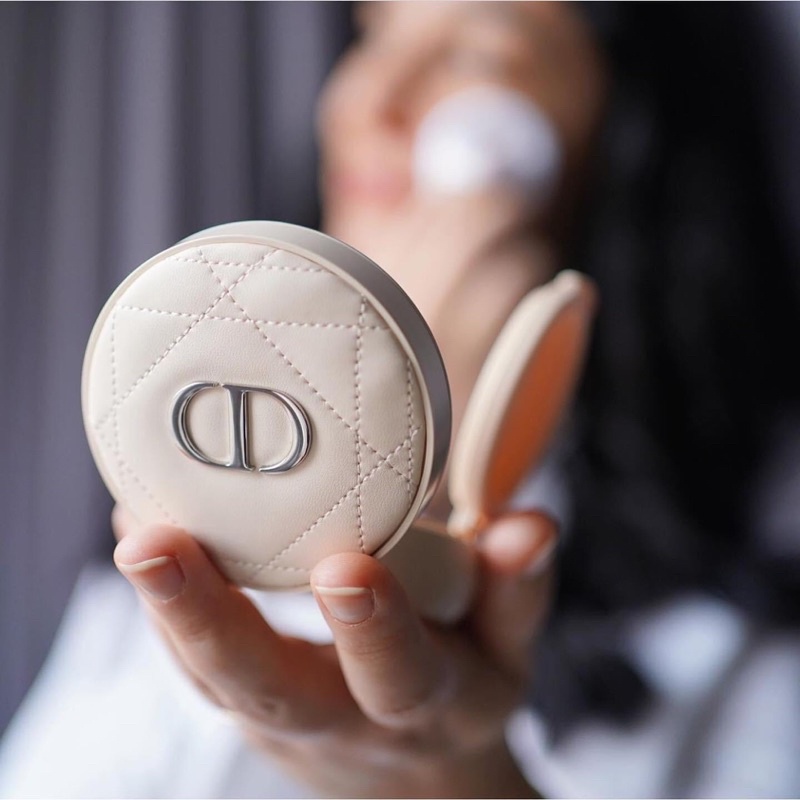 Phấn phủ dạng cushion Dior Forever Cushion Powder