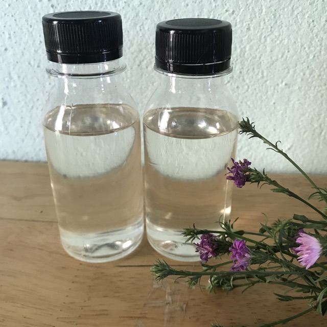 Dầu dừa Hương Xưa giảm rụng tóc, nấm, gàu và ngứa da đầu. Handmade