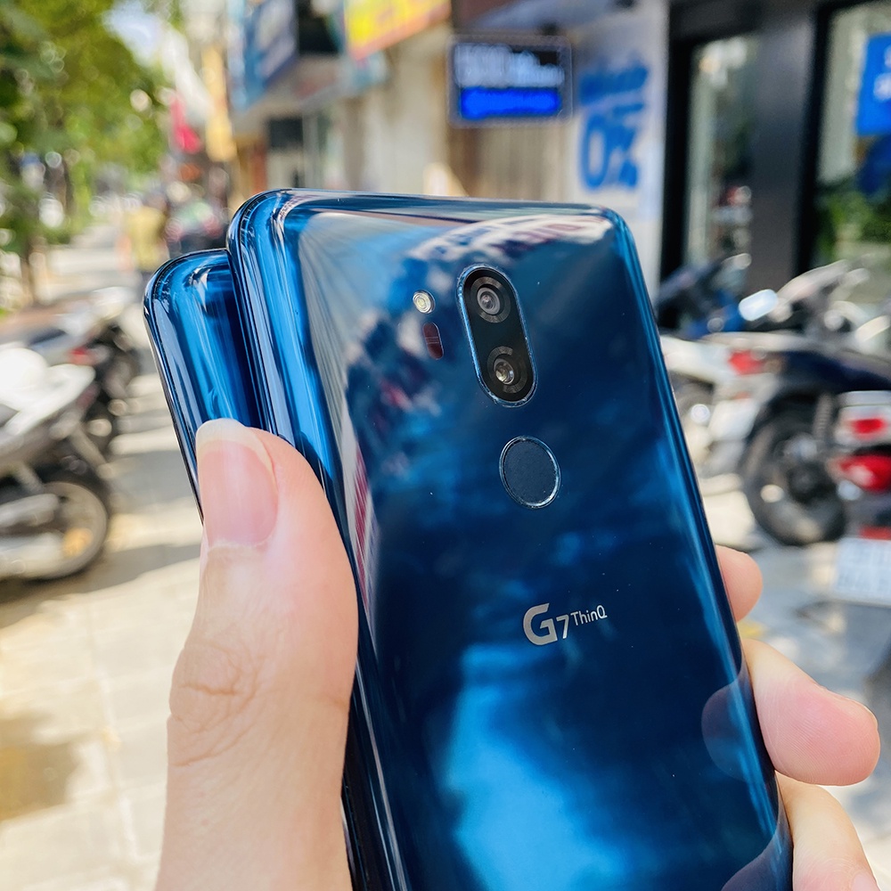 Điện thoại LG G7 ThinQ  chip Snapdragon 845, dùng 1 sim, hai màu xanh và đỏ - Bảo hành 6 tháng lỗi 1 đổi 1