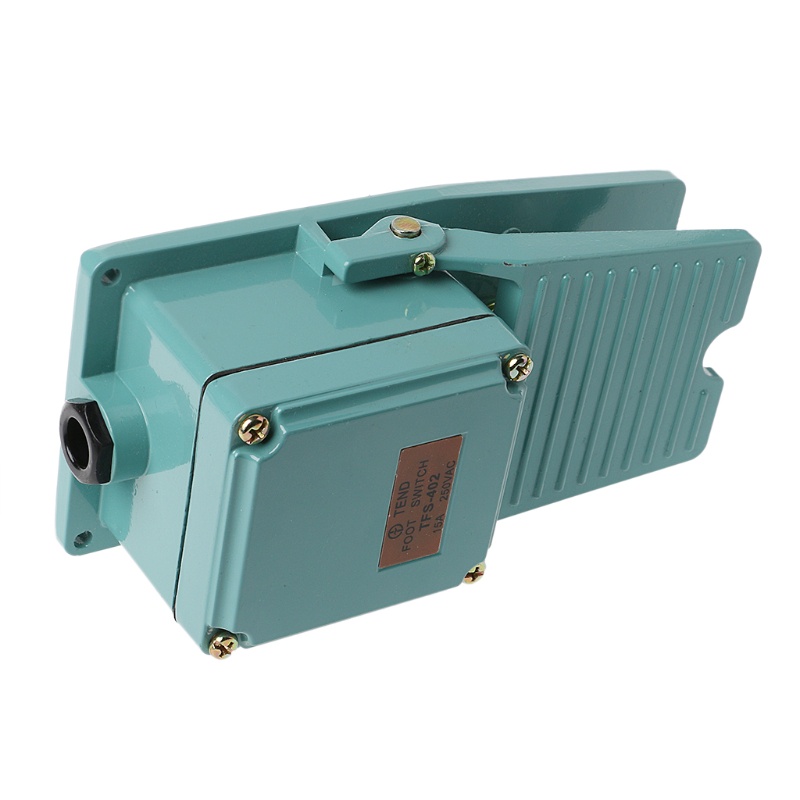 Bàn Đạp Chống Trượt Công Nghiệp Nev AC 250V 15A